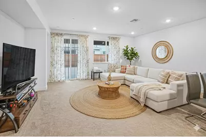 6641 Kaweah Lane, Stockton, CA 95219 - Photo 8