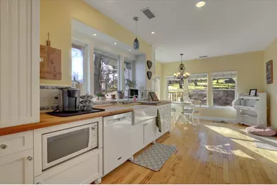 12597 Wolf Road, Grass Valley, CA 95949 - Photo 8