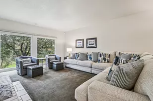 340 Crestridge Ln, Folsom, CA 95630 - Photo 2