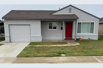 423 Park Avenue, Manteca, CA 95337 - Photo 2