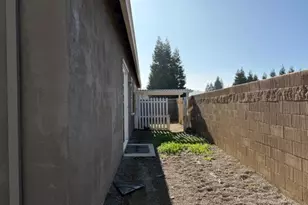 19981 Panoz Circle, Patterson, CA 95363 - Photo 12