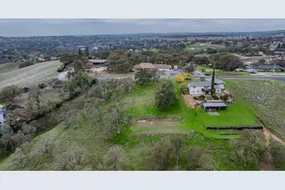 8719 Sparrowk Road, Valley Springs, CA 95252 - Photo 22