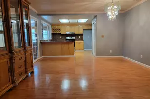 8387 Skywalker Ct, Sacramento, CA 95828 - Photo 14