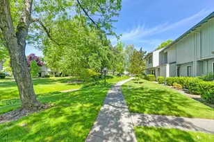 7908 Rocky Point Ct, Citrus Heights, CA 95610 - Photo 6