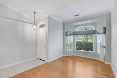 8668 Little Wood Circle, Elk Grove, CA 95624 - Photo 6