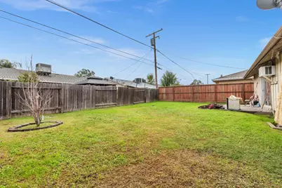7323 Springman Street, Sacramento, CA 95822 - Photo 8