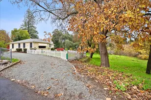 317 Fern St, Roseville, CA 95678 - Photo 2