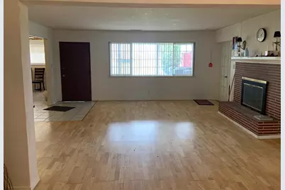 8758 Florin Road, Sacramento, CA 95828 - Photo 14