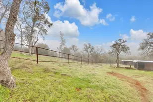 10447 Carlos Ct, Coulterville, CA 95311 - Photo 6