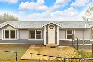 10447 Carlos Ct, Coulterville, CA 95311 - Photo 2