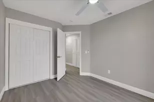 14 Eduardo Ct, Sacramento, CA 95831 - Photo 30