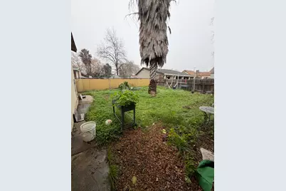 2730 Berger Avenue, Sacramento, CA 95815 - Photo 12