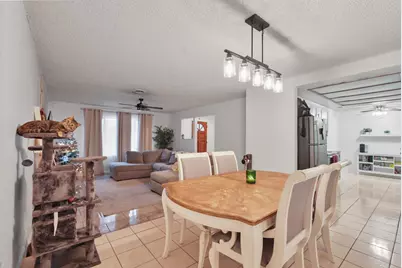 1641 Olivewood Avenue, Manteca, CA 95336 - Photo 8