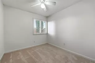 592 Charlemagne Ln, Tracy, CA 95376 - Photo 10