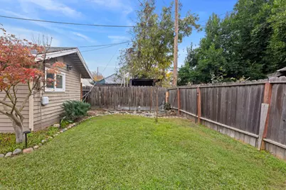 216 Eureka Avenue, Lodi, CA 95240 - Photo 40