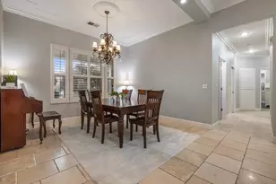 2067 Robin Hood Ln, Merced, CA 95340 - Photo 12