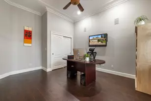 2067 Robin Hood Ln, Merced, CA 95340 - Photo 10