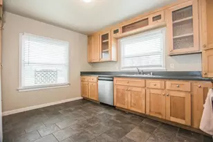 1201 Helena Ave, Sacramento, CA 95815 - Photo 6