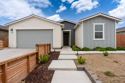 396 Broadstone Court, Los Banos, CA 93635 - Photo 6