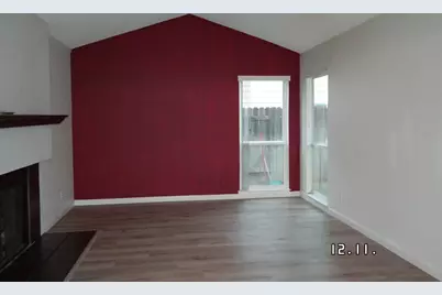 7613 Valley Wood Drive, Sacramento, CA 95828 - Photo 12