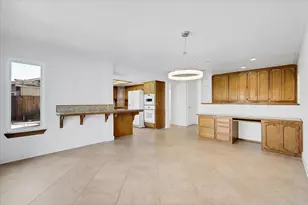 1571 Coats Dr, Yuba City, CA 95993 - Photo 16