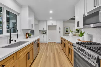 8200 Shangrila Drive, Fair Oaks, CA 95628 - Photo 6