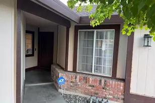 8716 Cord Way, Sacramento, CA 95828 - Photo 4