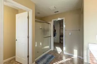 8130 Astaire Ln, Fair Oaks, CA 95628 - Photo 22