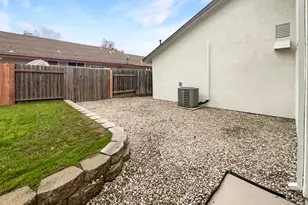 7952 Summerplace Dr, Citrus Heights, CA 95621 - Photo 46