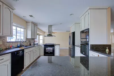 1624 Golf Road, Turlock, CA 95380 - Photo 14