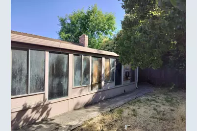 4729 Moorpark Way, Sacramento, CA 95842 - Photo 18