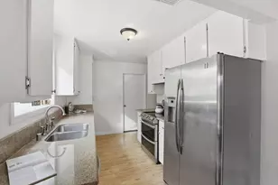 8998 Alderson Ave, Sacramento, CA 95826 - Photo 10