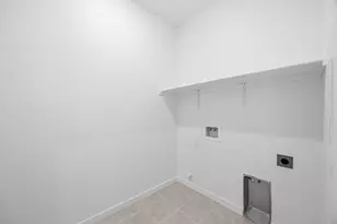 8265 Morning Star Wy, Elk Grove, CA 95757 - Photo 16
