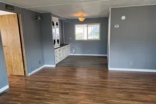 N Lincoln Way, Galt, CA 95632 - Photo 6