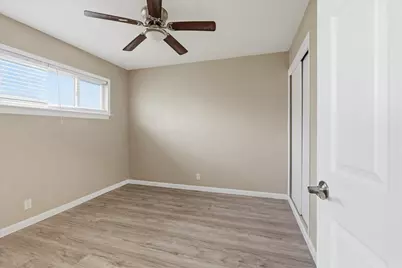 4056 Cornelia Way, North Highlands, CA 95660 - Photo 8
