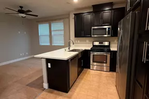 3894 E Commerce Way, Sacramento, CA 95834 - Photo 14