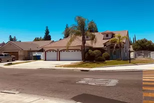 1881 Valley St, Atwater, CA 95301 - Photo 2