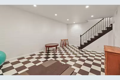 2634 Clarendon Avenue, Stockton, CA 95204 - Photo 30