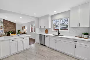 1373 Grendel Way, Sacramento, CA 95833 - Photo 20