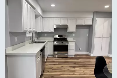 2121 Sandalwood Drive, Stockton, CA 95210 - Photo 8