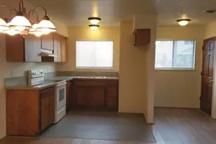 618 Elm St, Marysville, CA 95901 - Photo 8