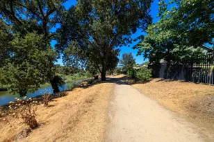 13716 Channel Ln, Waterford, CA 95386 - Photo 34