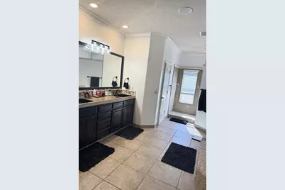 21475 Cherry Glen Court, Linden, CA 95236 - Photo 6