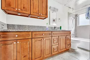 5250 14th Ave, Sacramento, CA 95820 - Photo 18