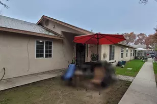 117 Maple St, Modesto, CA 95351 - Photo 2