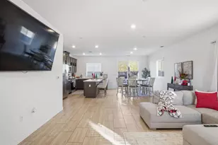 7249 Robins Cv Dr, Stockton, CA 95219 - Photo 10