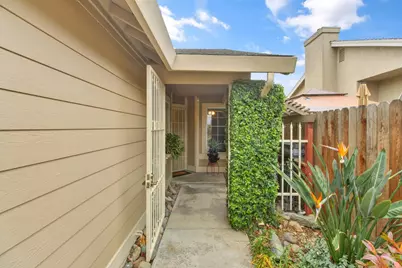 8189 Bantry Court, Sacramento, CA 95829 - Photo 4
