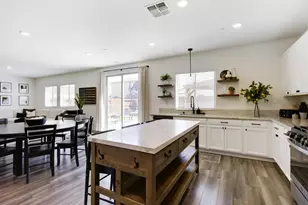 7097 Fox Trot Wy, Roseville, CA 95747 - Photo 8