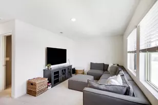 7097 Fox Trot Wy, Roseville, CA 95747 - Photo 20