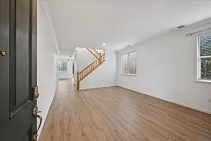 2556 Kinsella Way, Roseville, CA 95747 - Photo 4